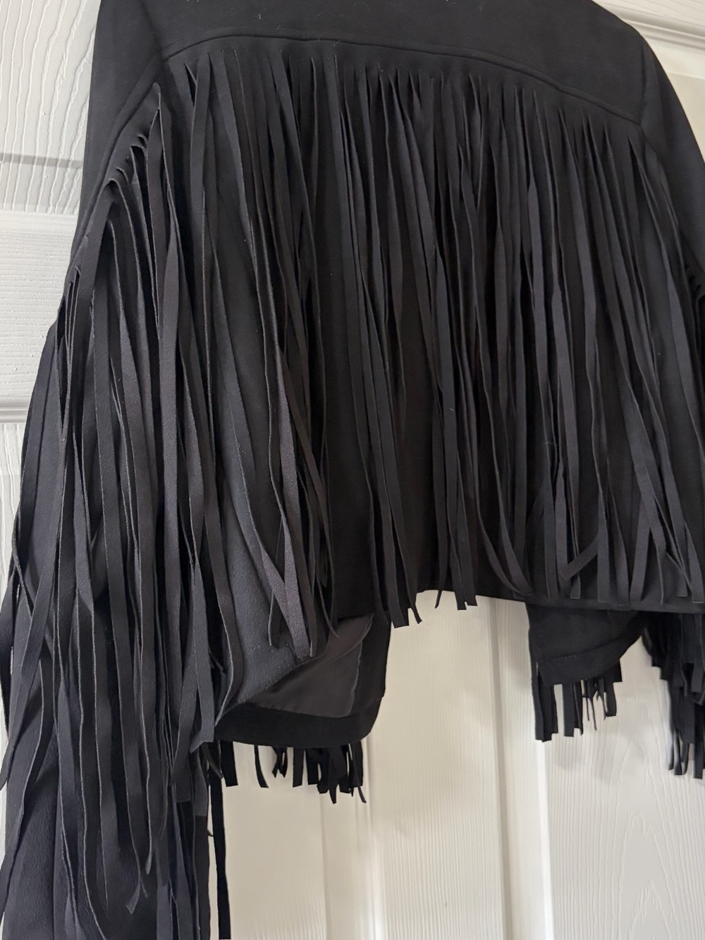 Western Black Fringe Cropped Suede Jacket - Picture 6 of 6